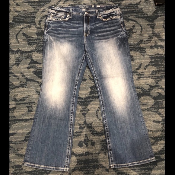 ‼️SOLD‼️ NWT Womens Miss Me Mid-Rise Easy Boot Jeans Size 36 - Picture 4 of 14